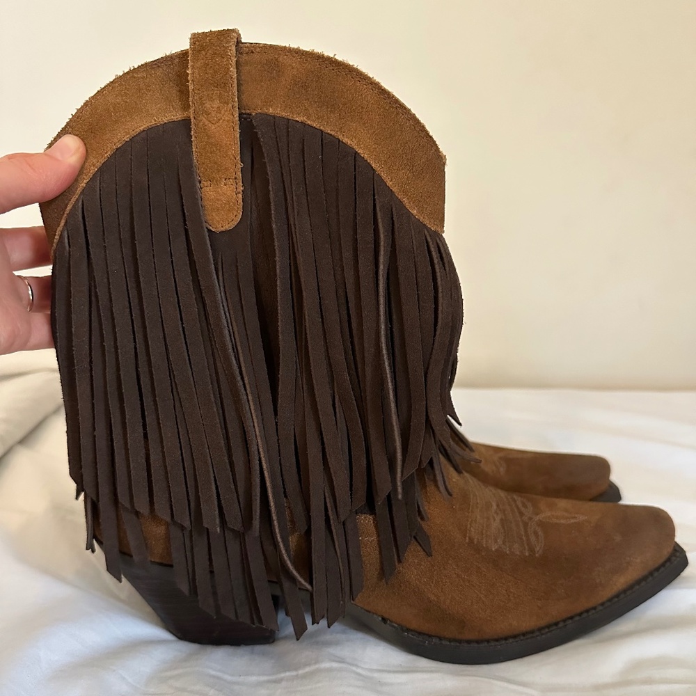 Ariat boot fringe 10B brown